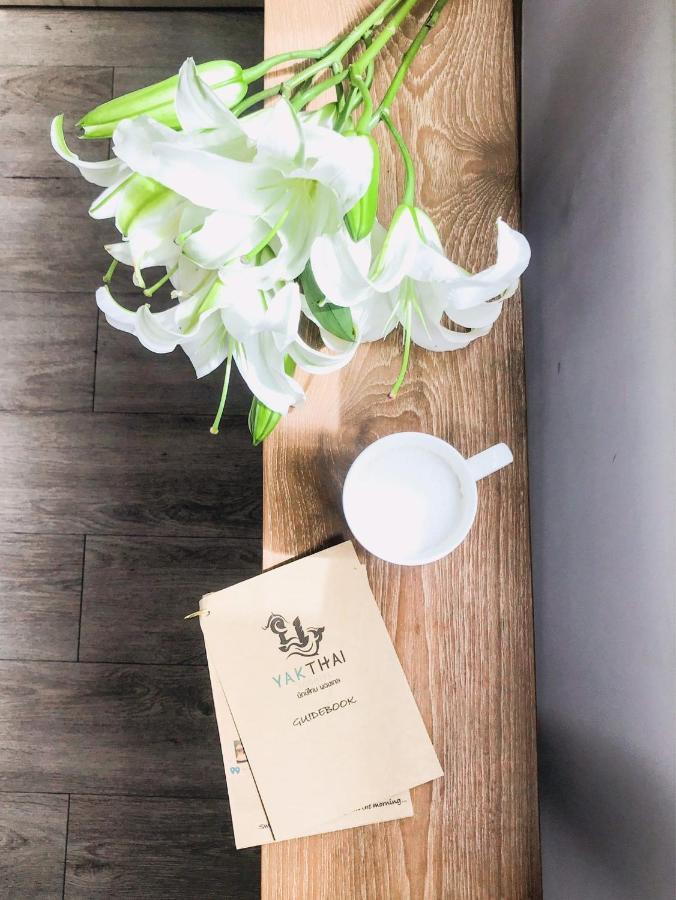 Yakthai Poshtel Bangkok Dış mekan fotoğraf