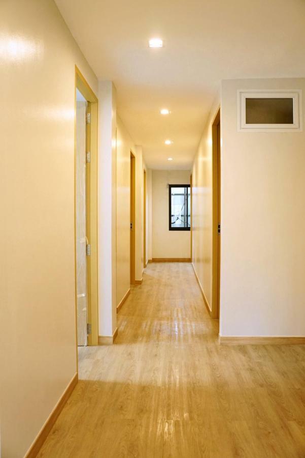 Yakthai Poshtel Bangkok Dış mekan fotoğraf