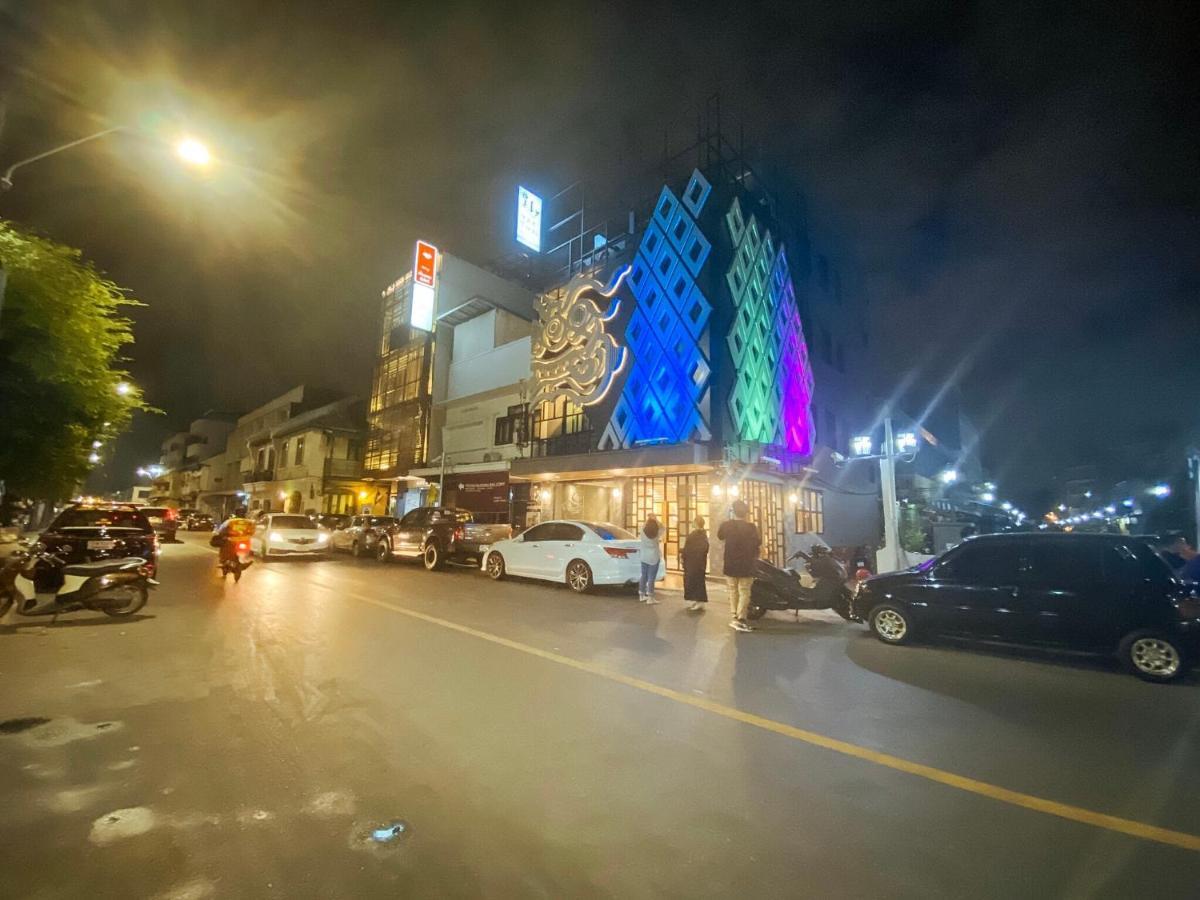 Yakthai Poshtel Bangkok Dış mekan fotoğraf
